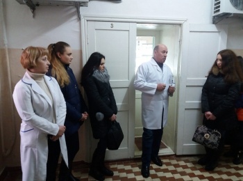 Екскурсія у лабораторію біотехнології